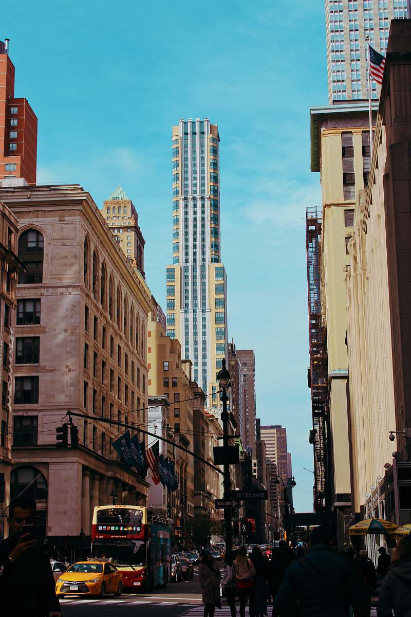 cab high-rise building car
