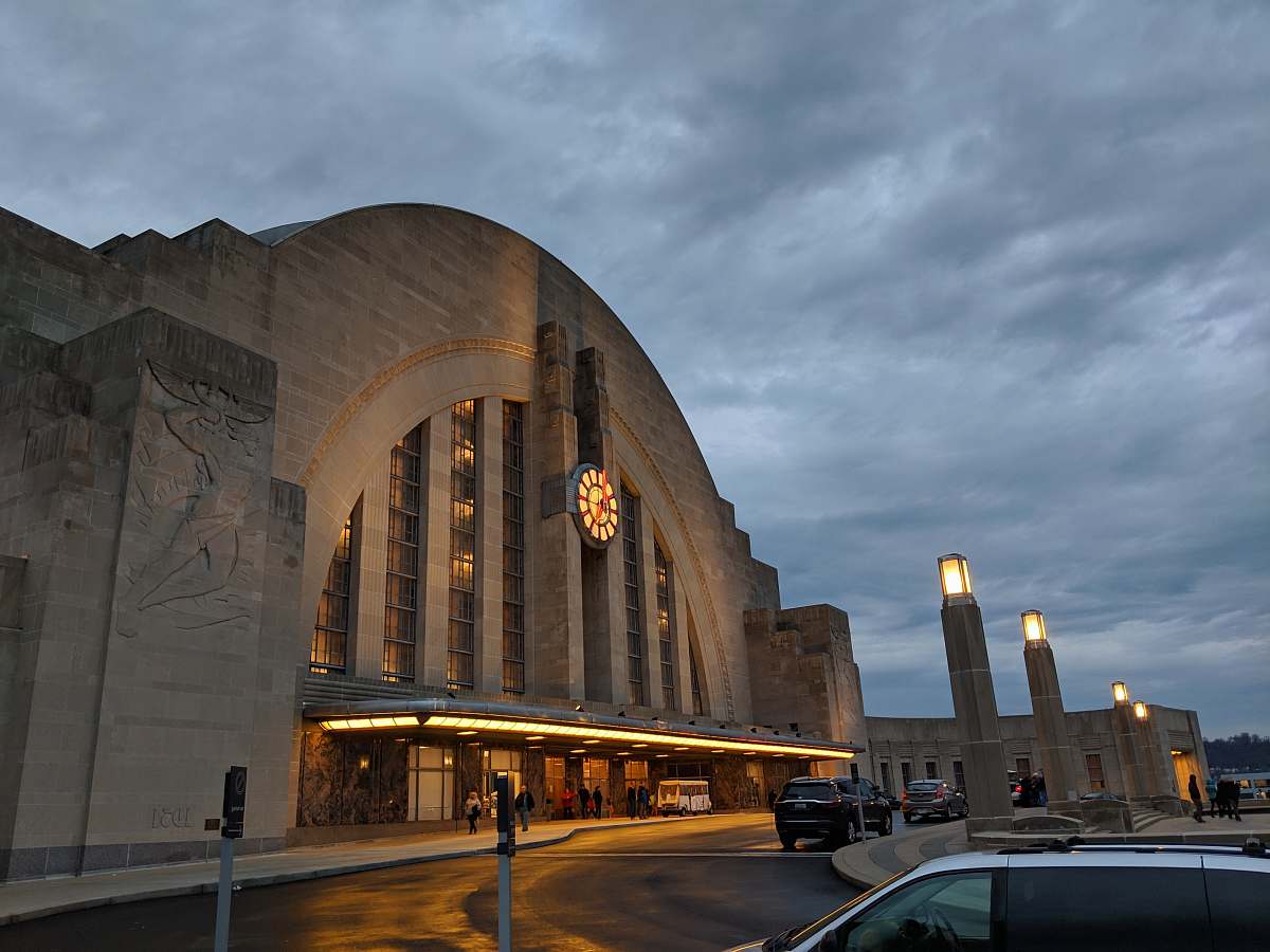 architecture gray concrete cathedral road