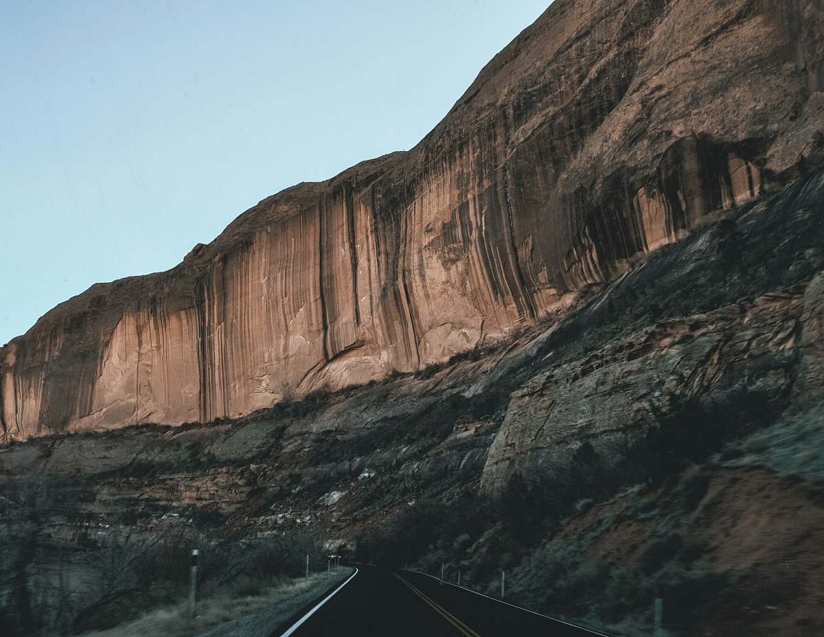 outdoors landscape photography of brown and gray mountain landslide