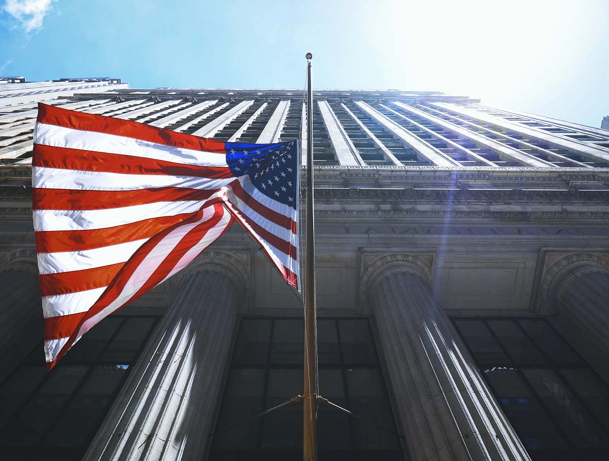 symbol US flag waving on pole chicago