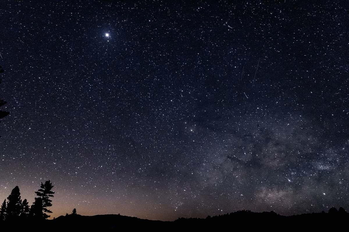 nature starts and moon during nighttime outdoors