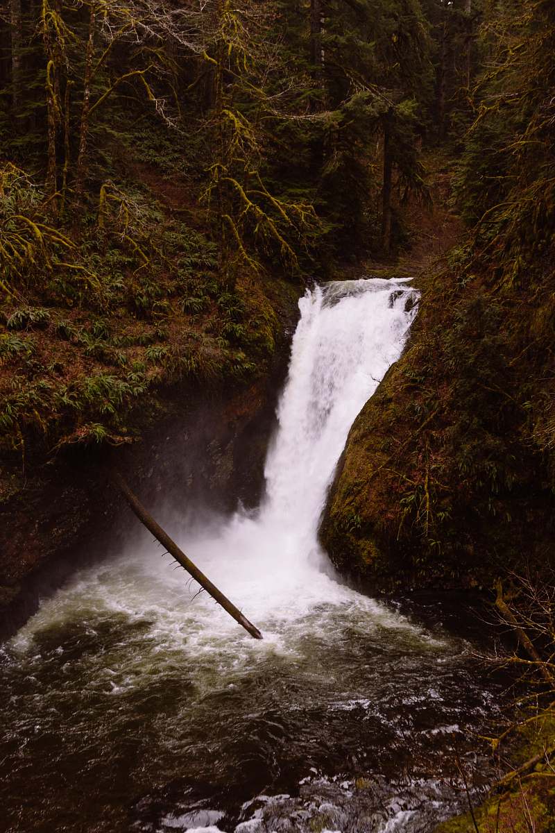 nature waterfalls river