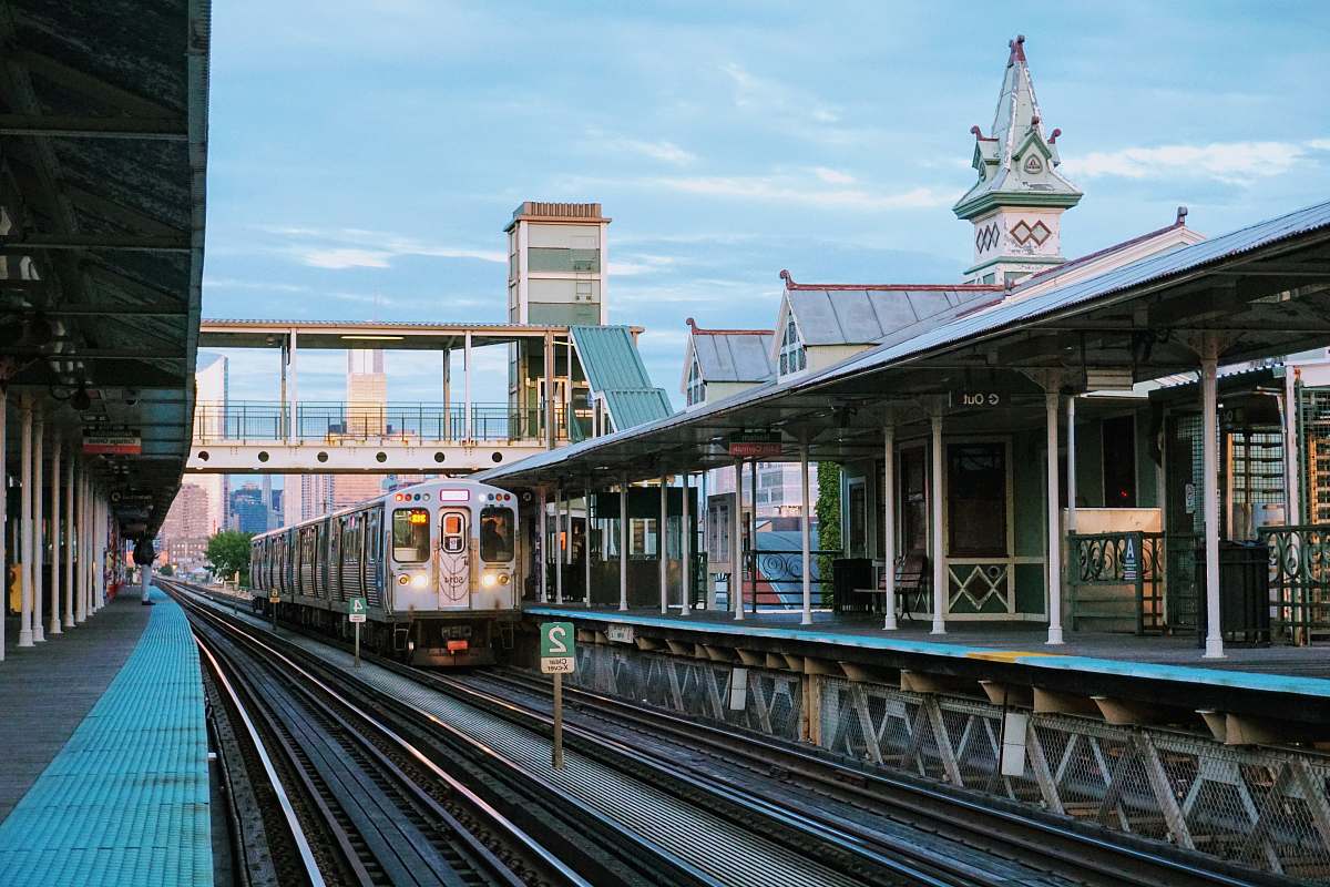vehicle gray metal train near station during daytime chicago