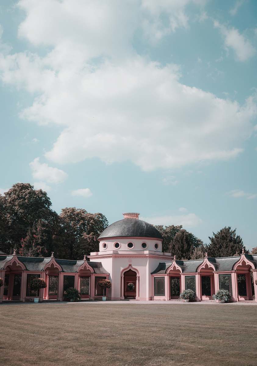 building architectural photography of white and black house dome