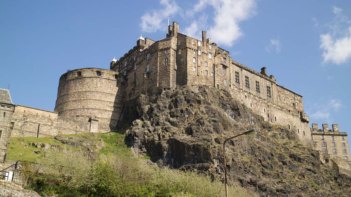 building brown concrete castle fort