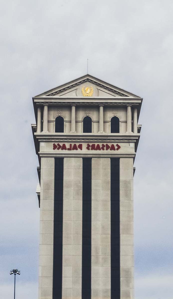 building Casars Palace tower