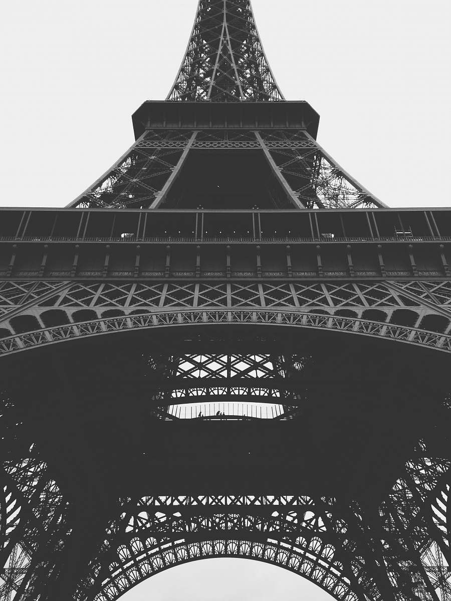black-and-white Eiffel Tower of Paris grayscale photo paris