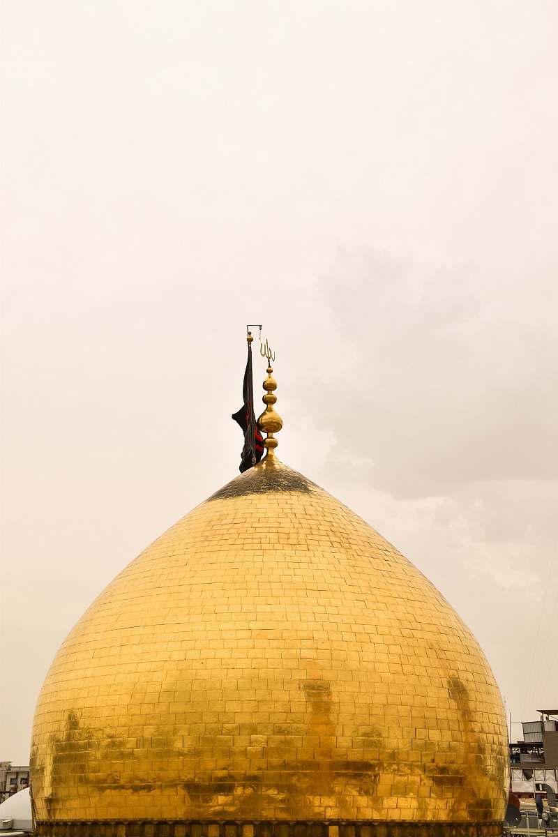 building gold-colored dome building dome
