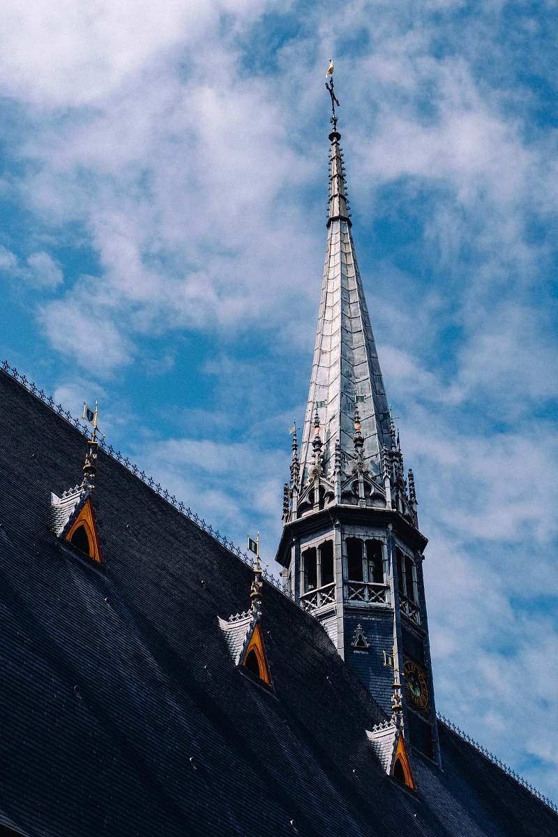 building gray and black concrete church spire
