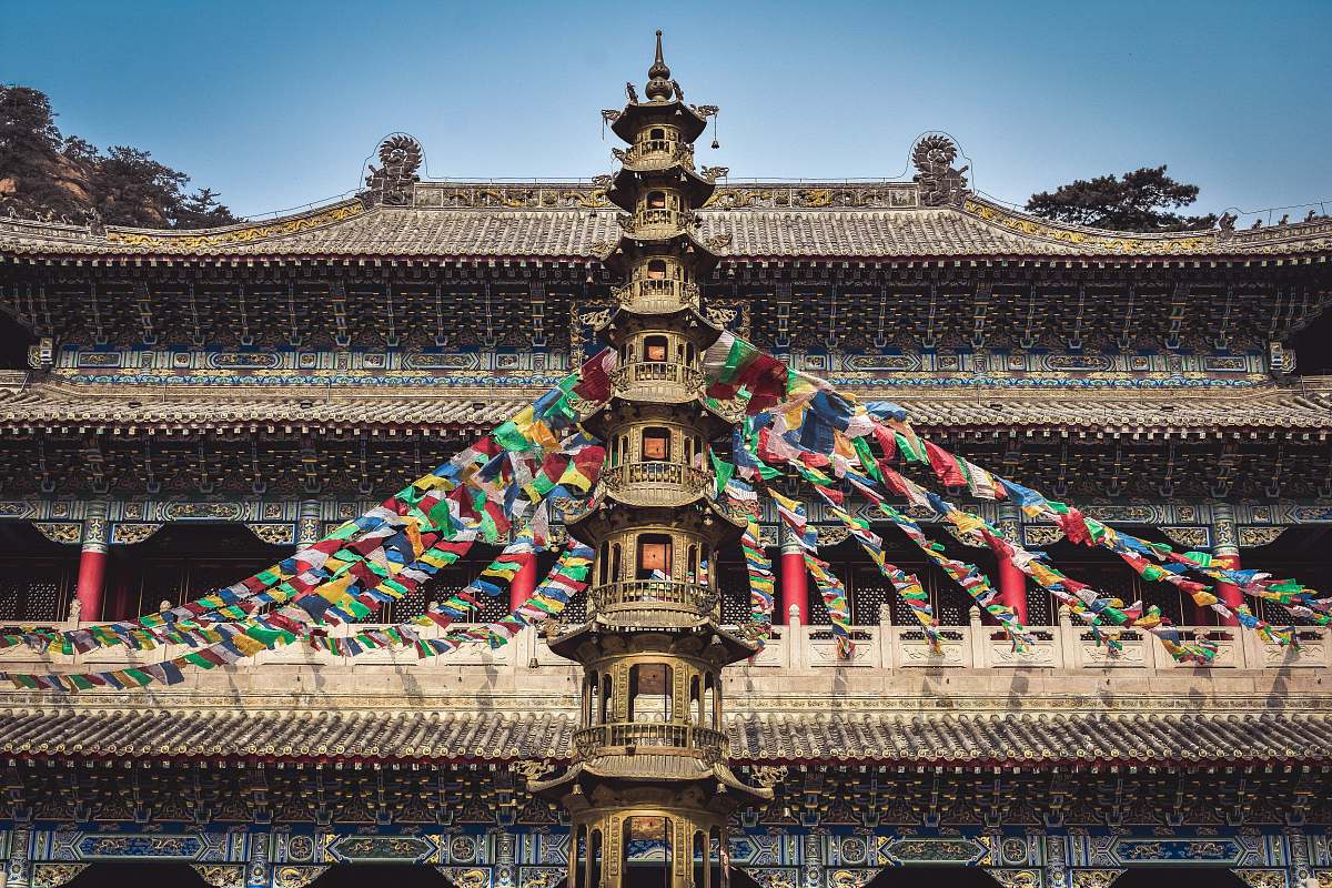 building landscape photography of temple pagoda