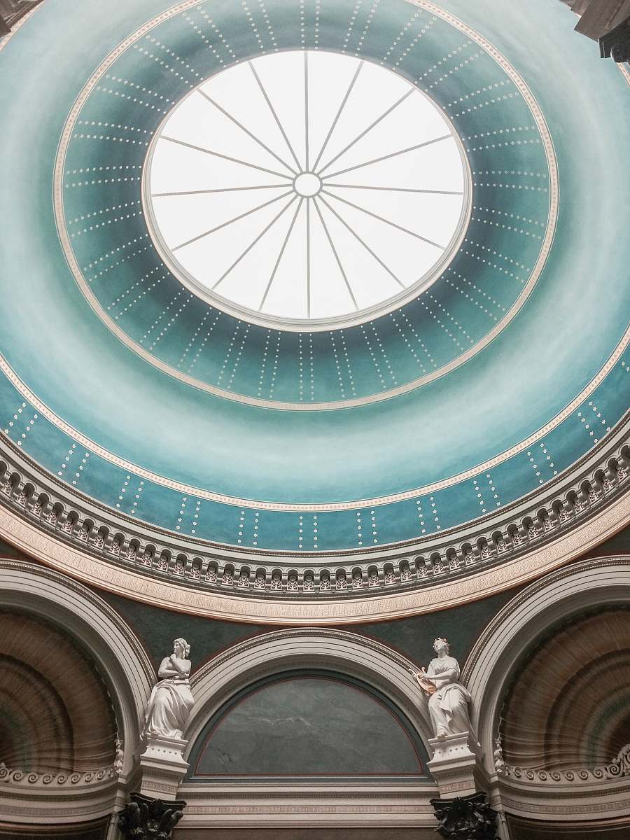 building low-angle photography of domed building window