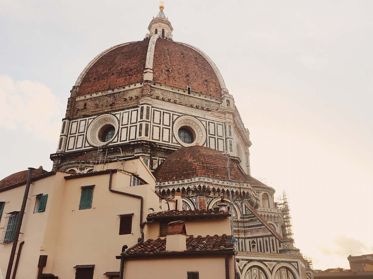 building person showing church dome
