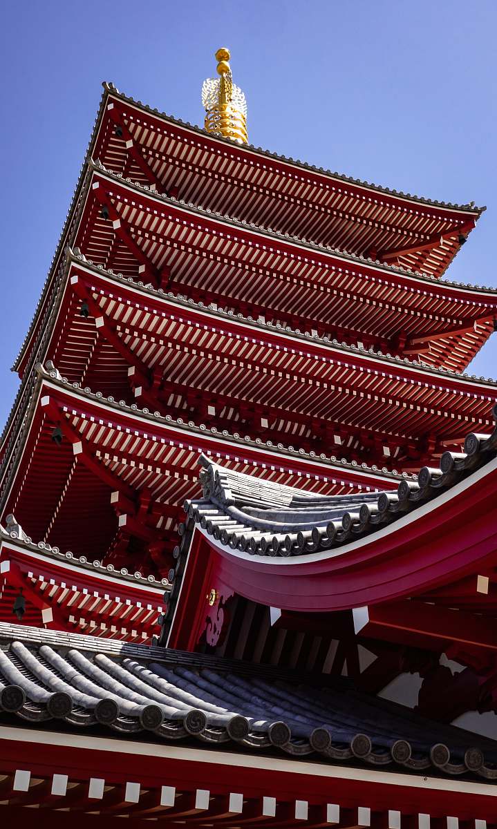building red pagoda building pagoda