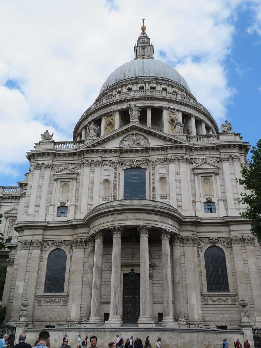 building St. Paul's cathedral dome