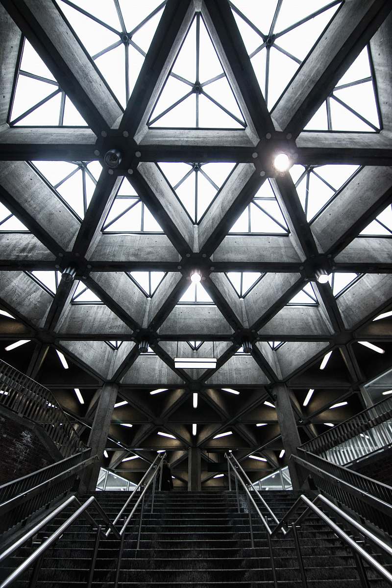 building state of the art building interior window