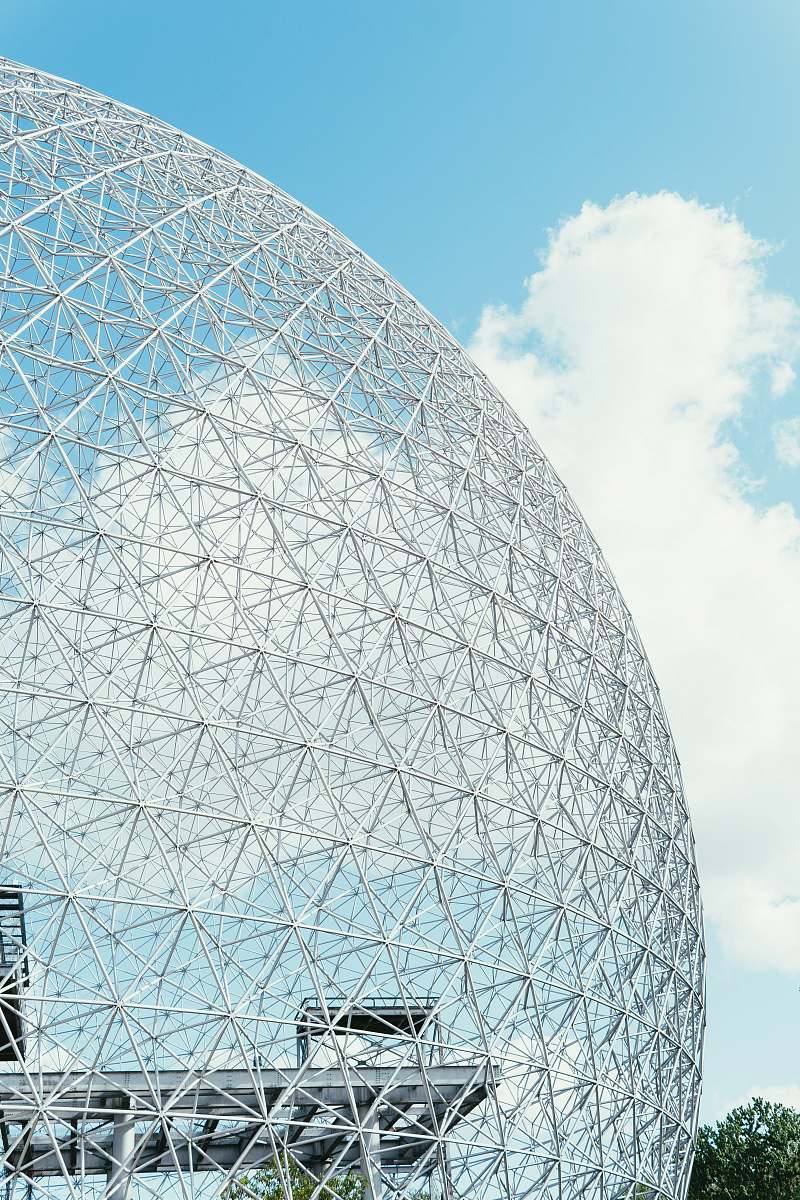 building Universal Studio under white and blue skies dome
