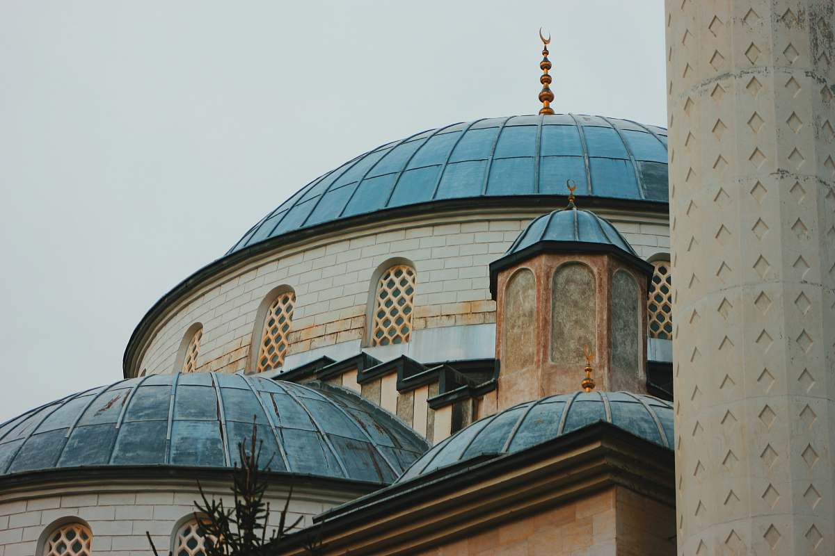 building white and black concrete structure dome