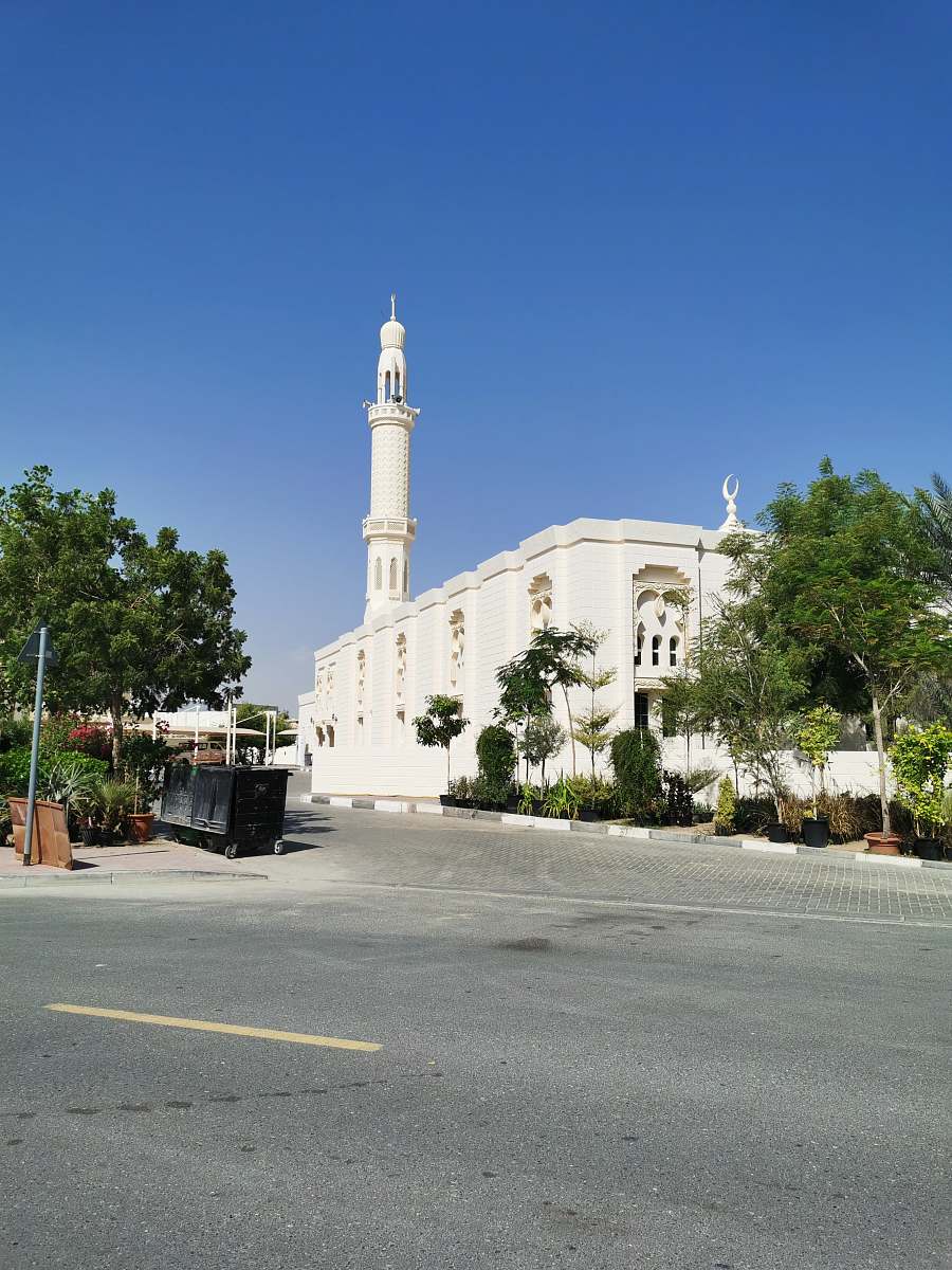 building white building dome