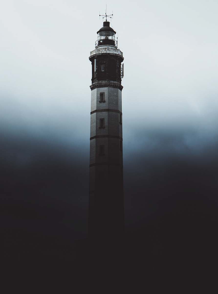 building white lighthouse tower