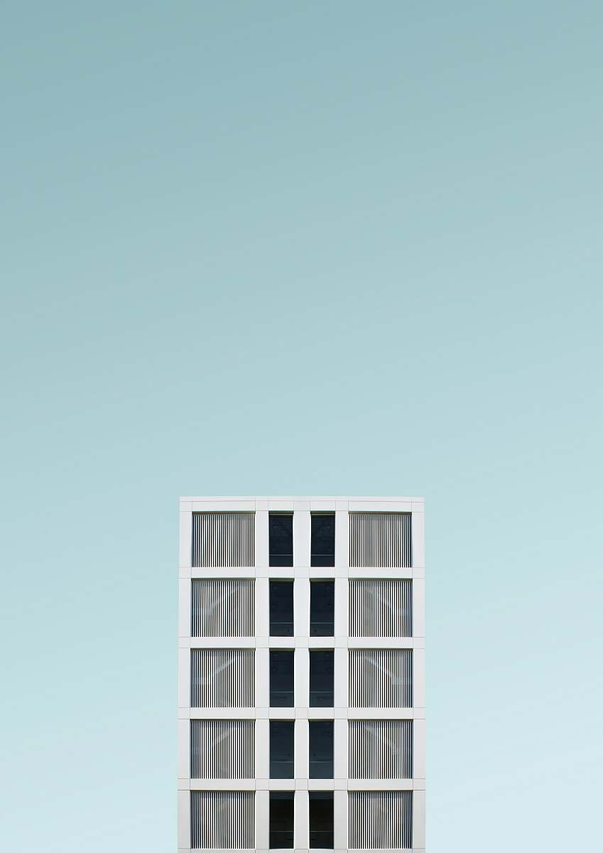 building white window glass blue
