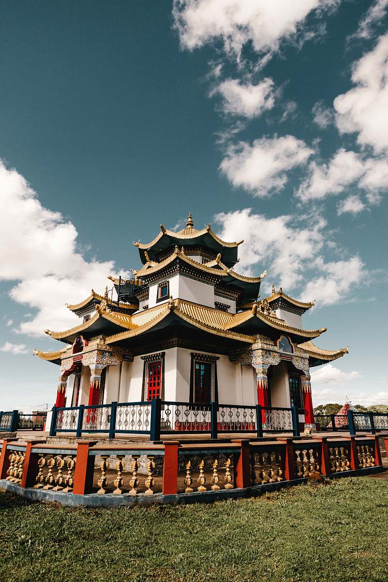 building whiteand red temple monastery