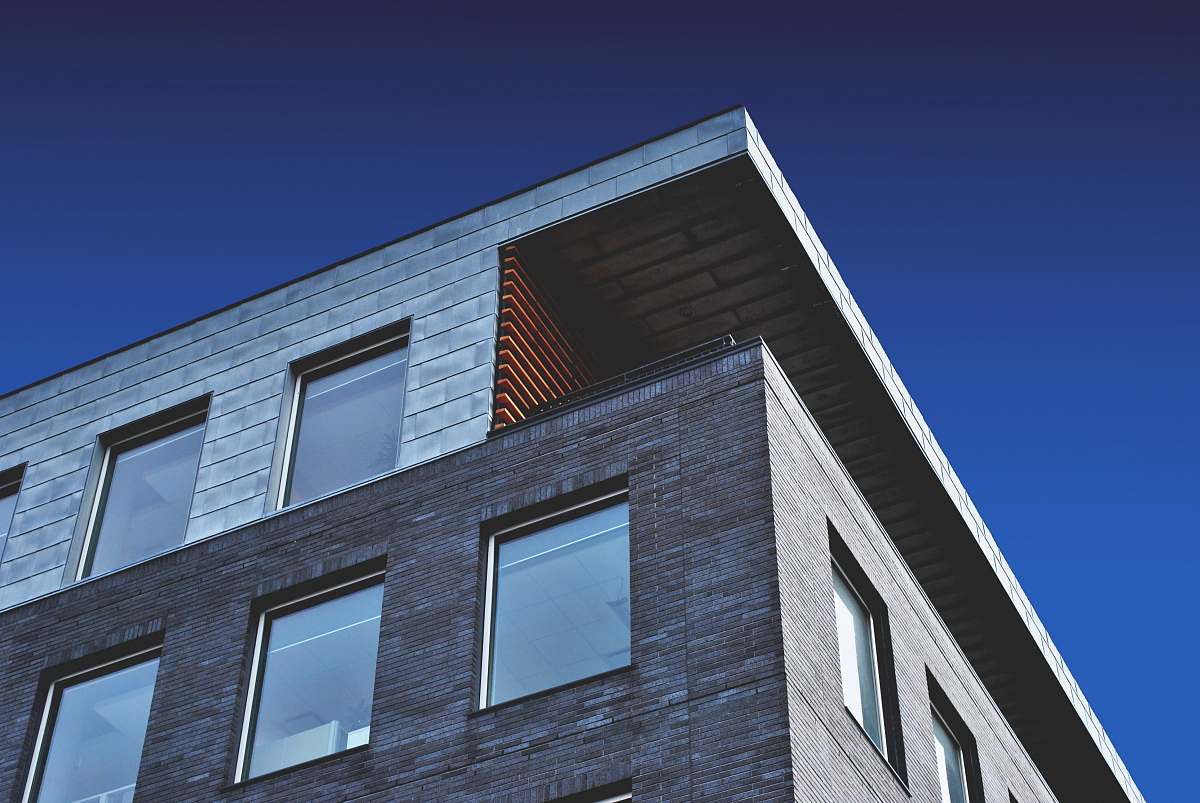 building windowpanes at the building window