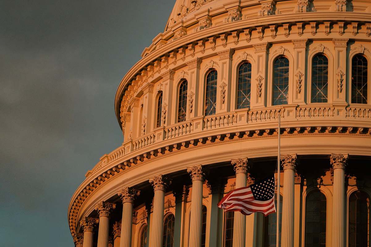 dome waving USA flag architecture