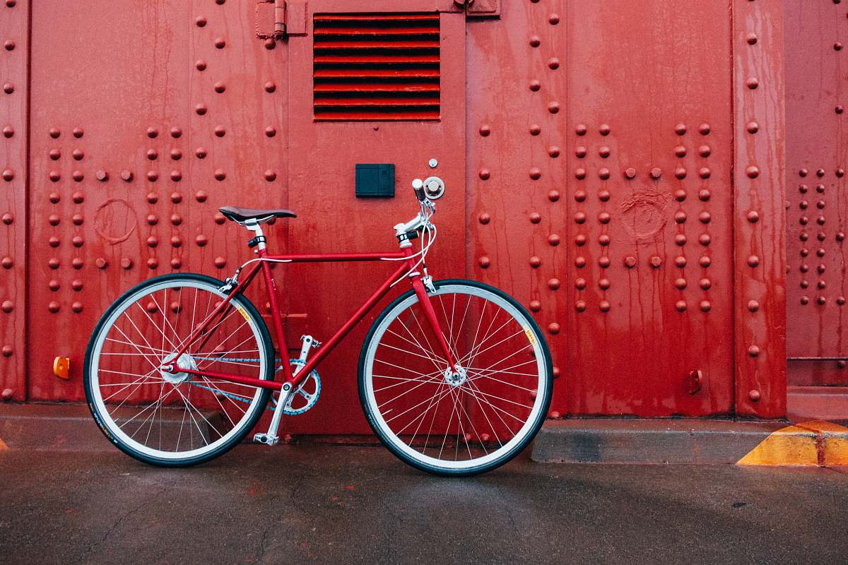 bicycle red mountain bicycle golden gate bridge