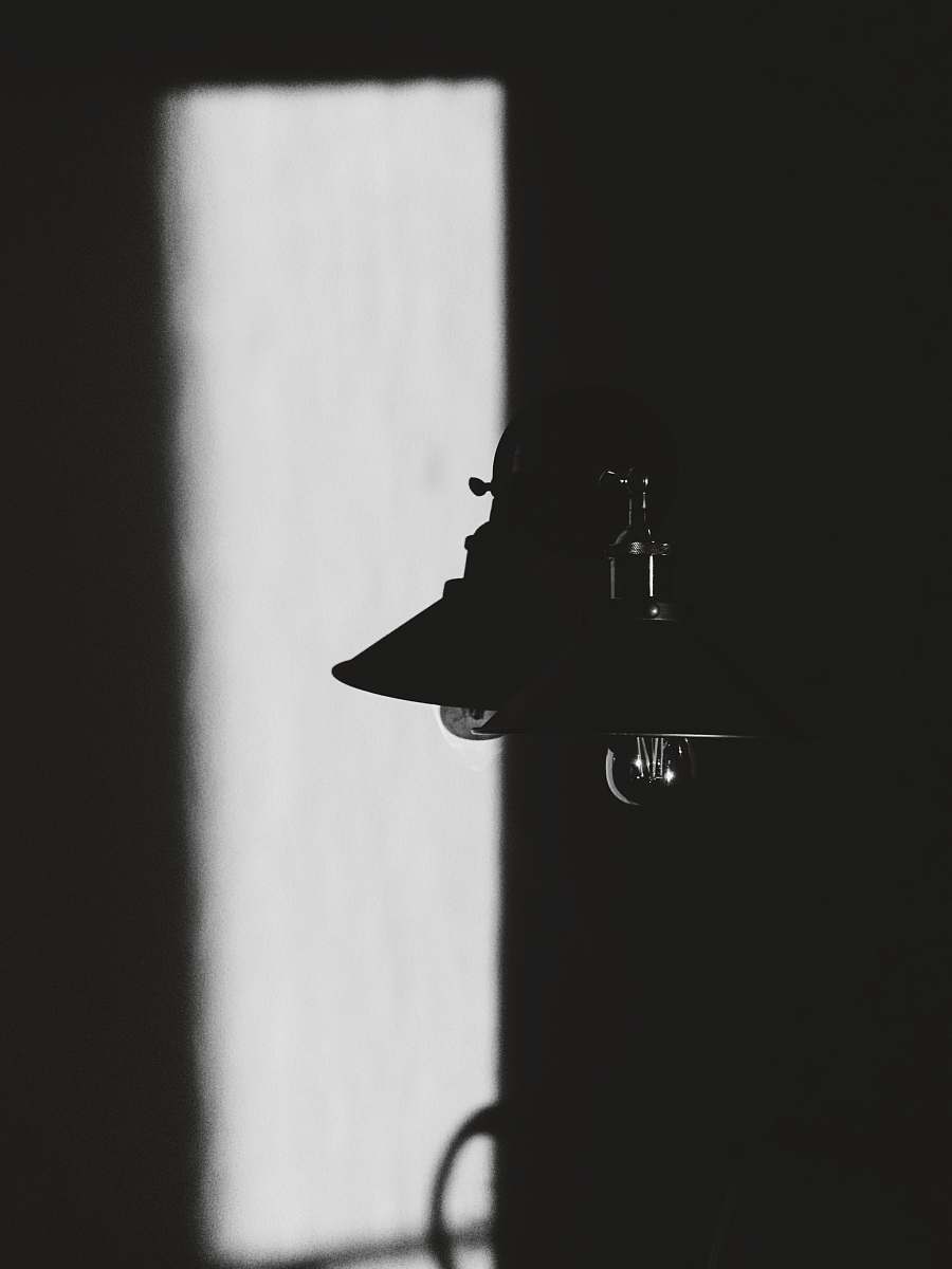 grey black pendant lights iphone wallpapers