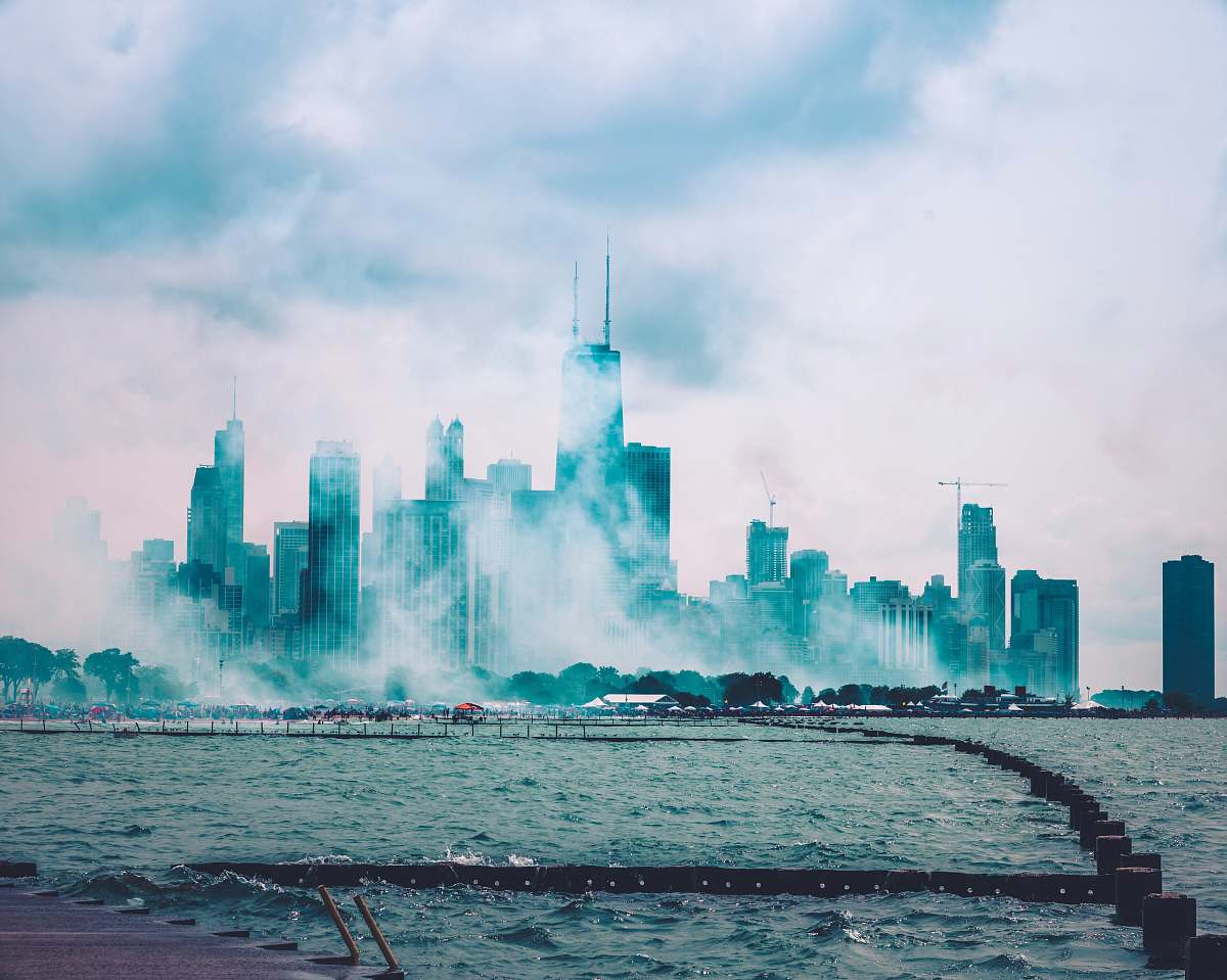city photo of city covered with fogs chicago