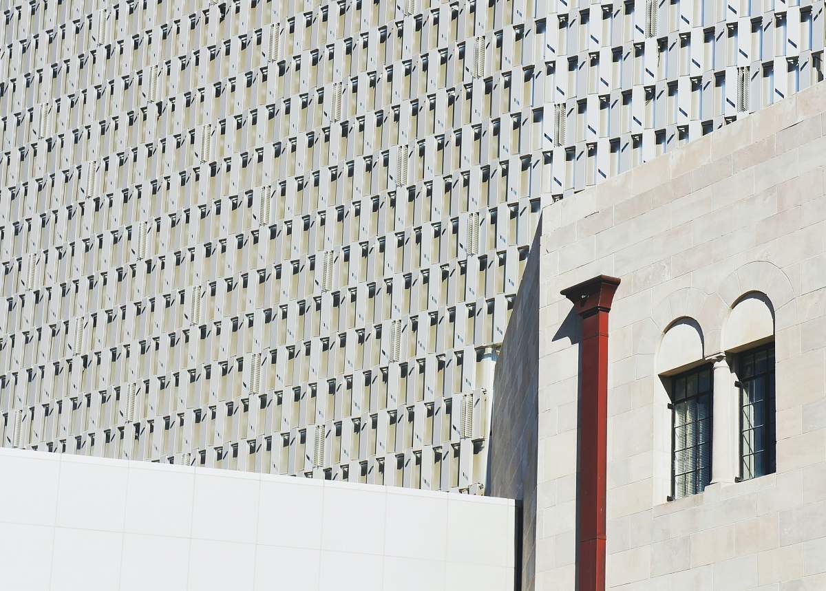 architecture photo ofwhite concrete building san antonio