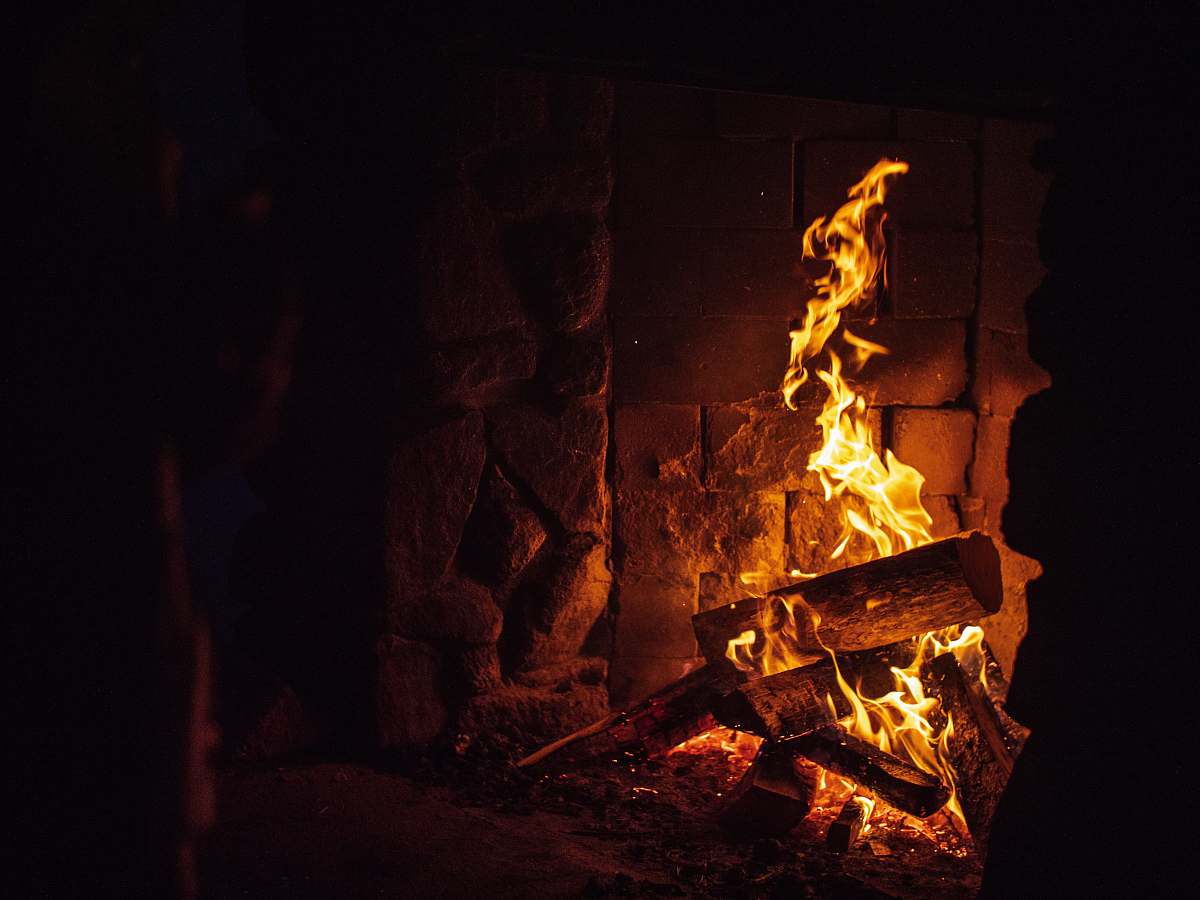 flame fireplace mt