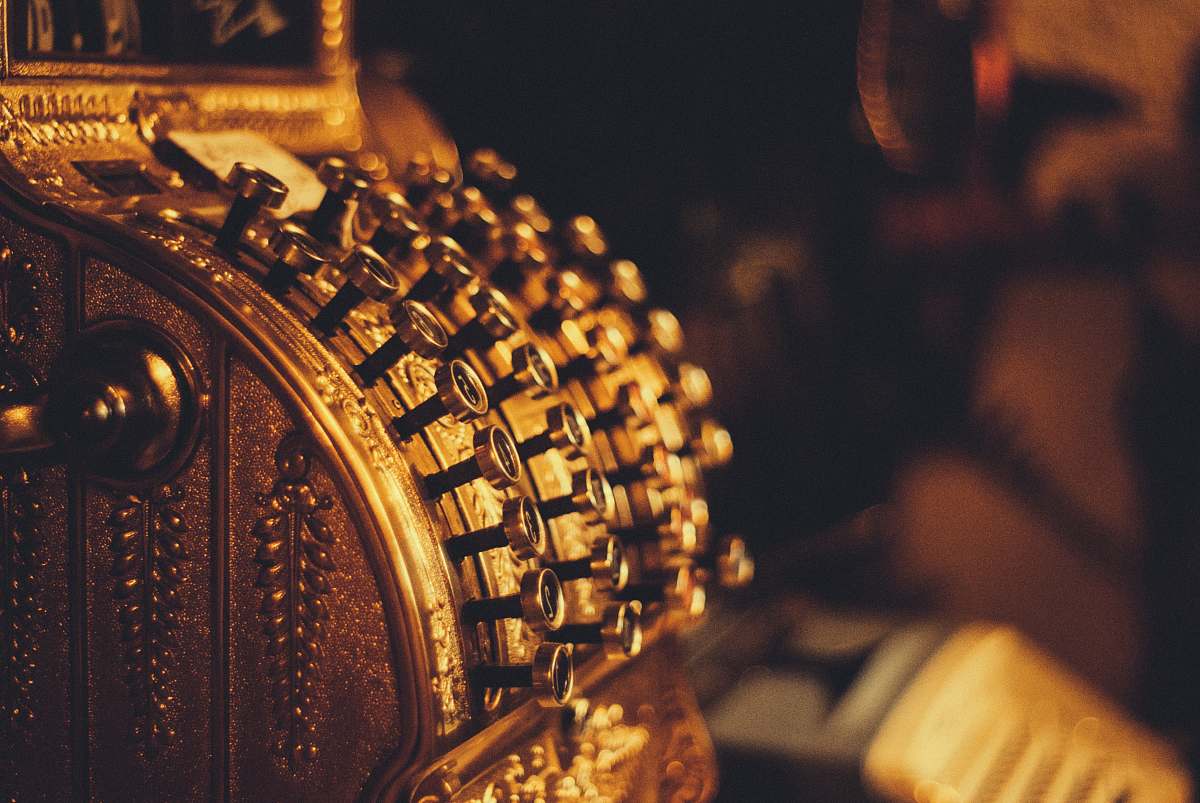 money closeup photography of gold-colored ornament pennsylvania