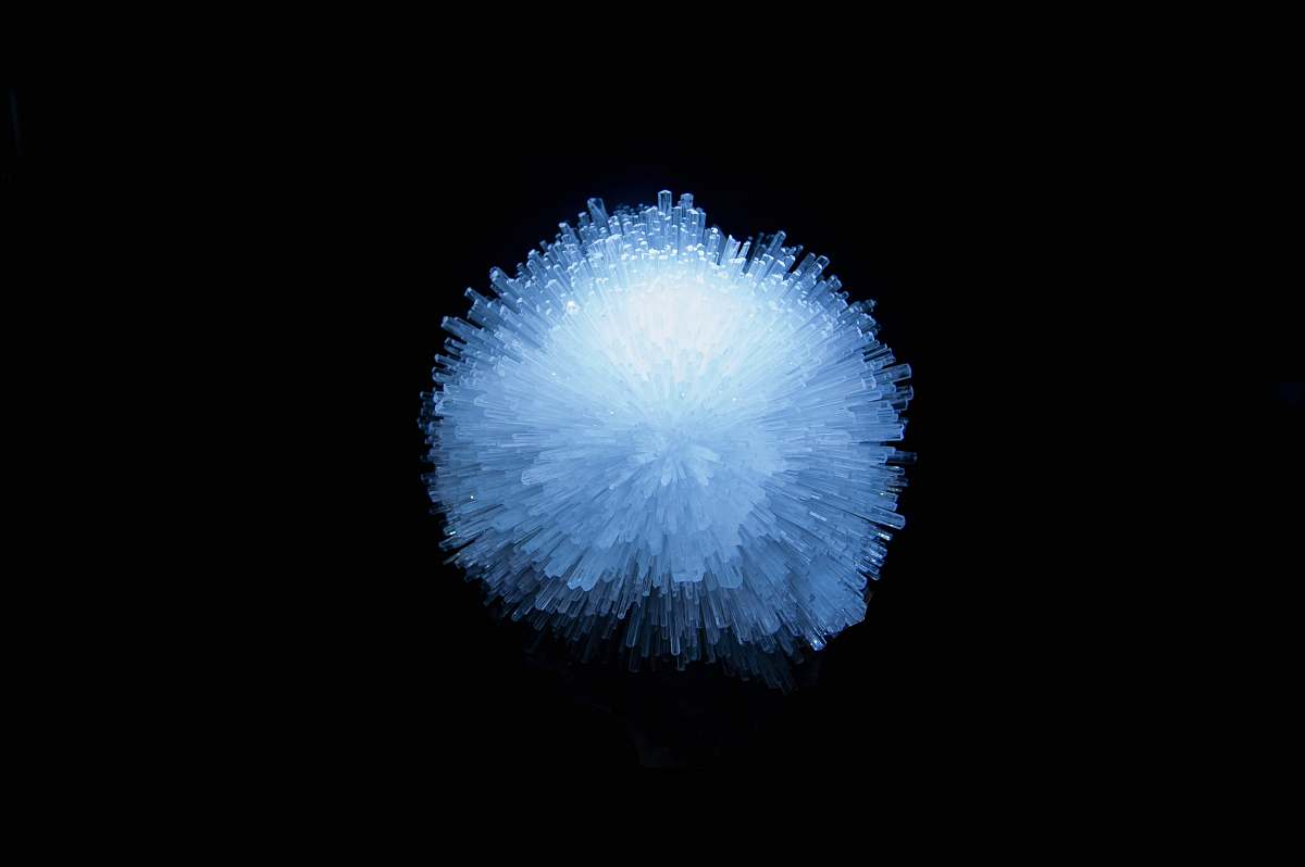 fireworks crystal mineral night
