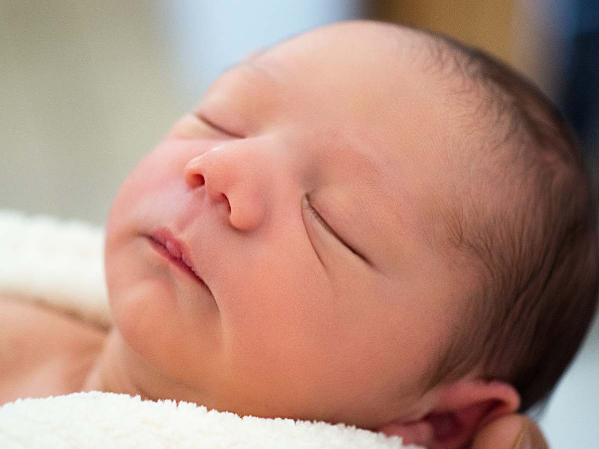 baby baby's face newborn