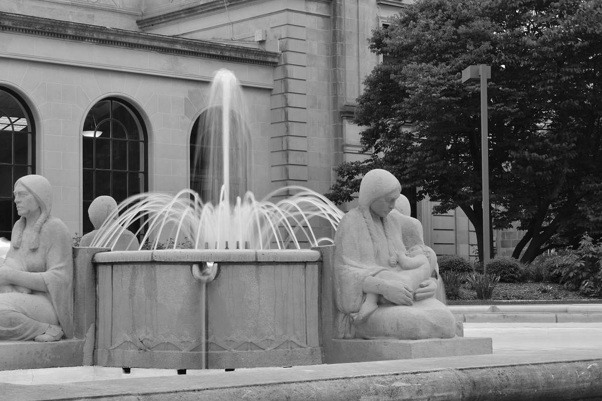 black-and-white grayscale photography of fountain water