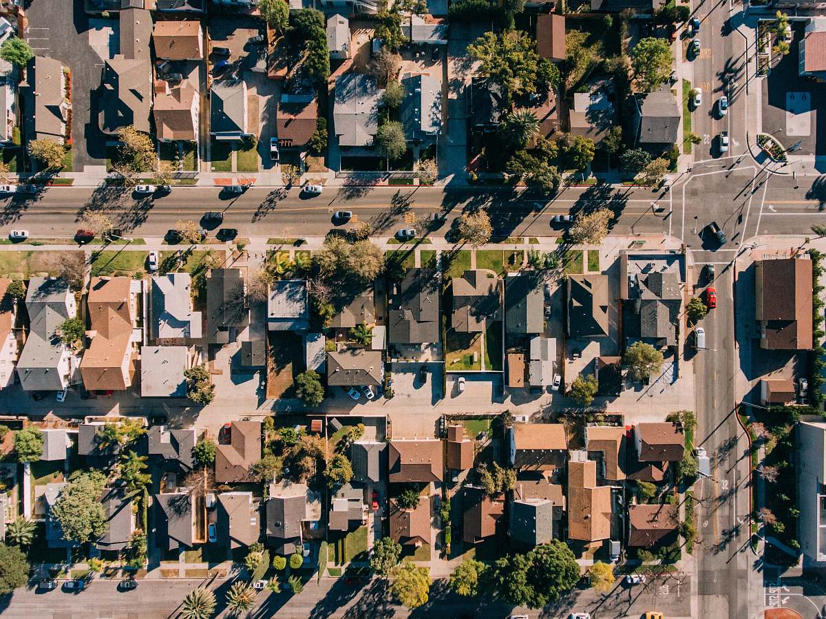 nature aerial photography of houses during daytime outdoors