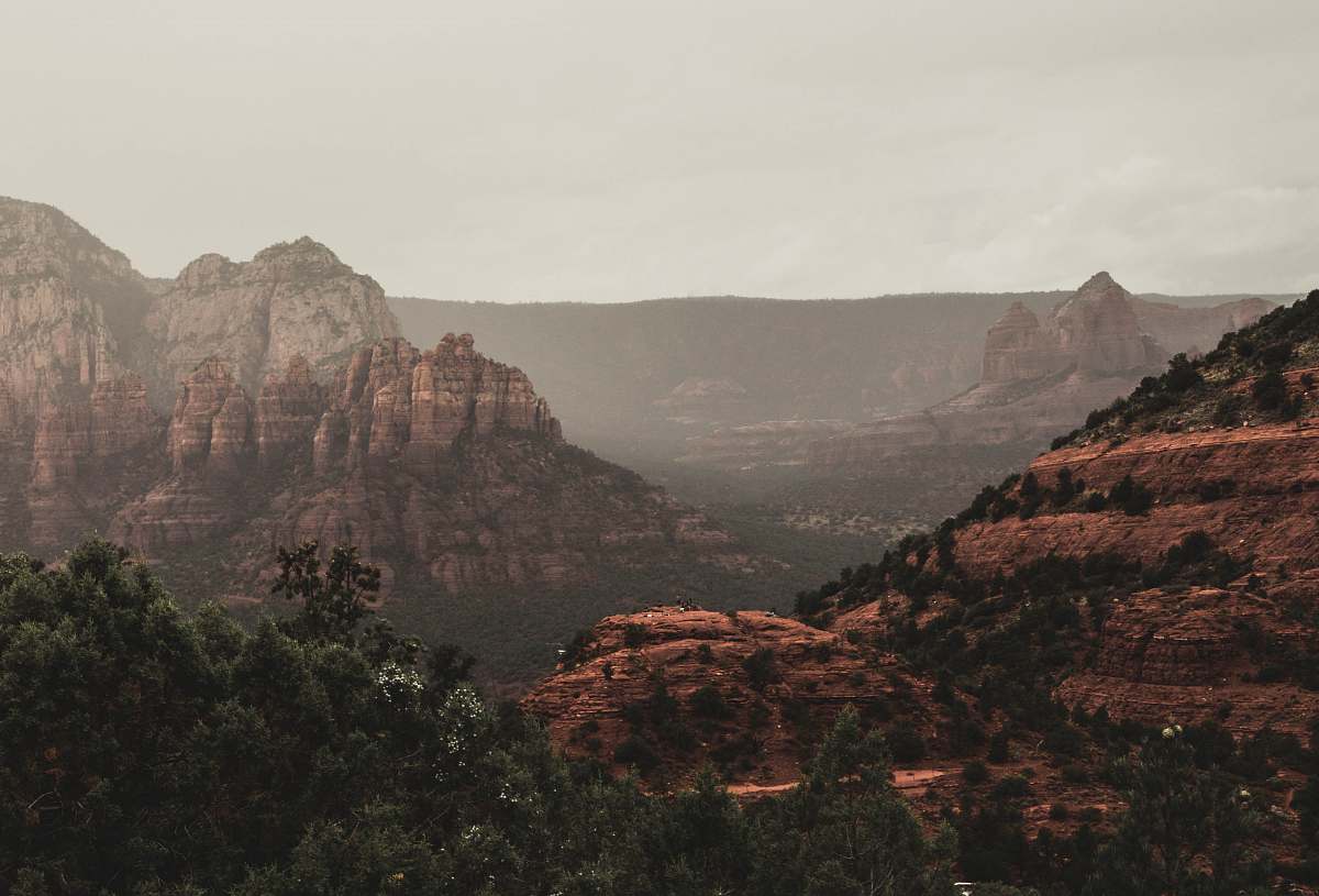 nature brown rocky mountain during daytime outdoors