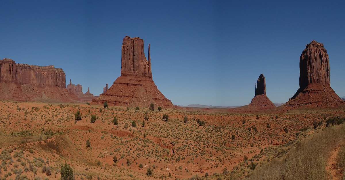 monument brown landmark during daytime desert