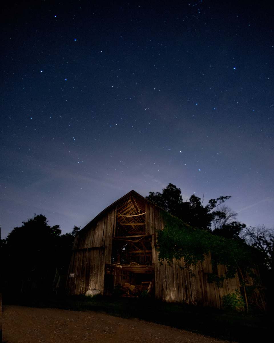 knoxville brown wooden barn united states