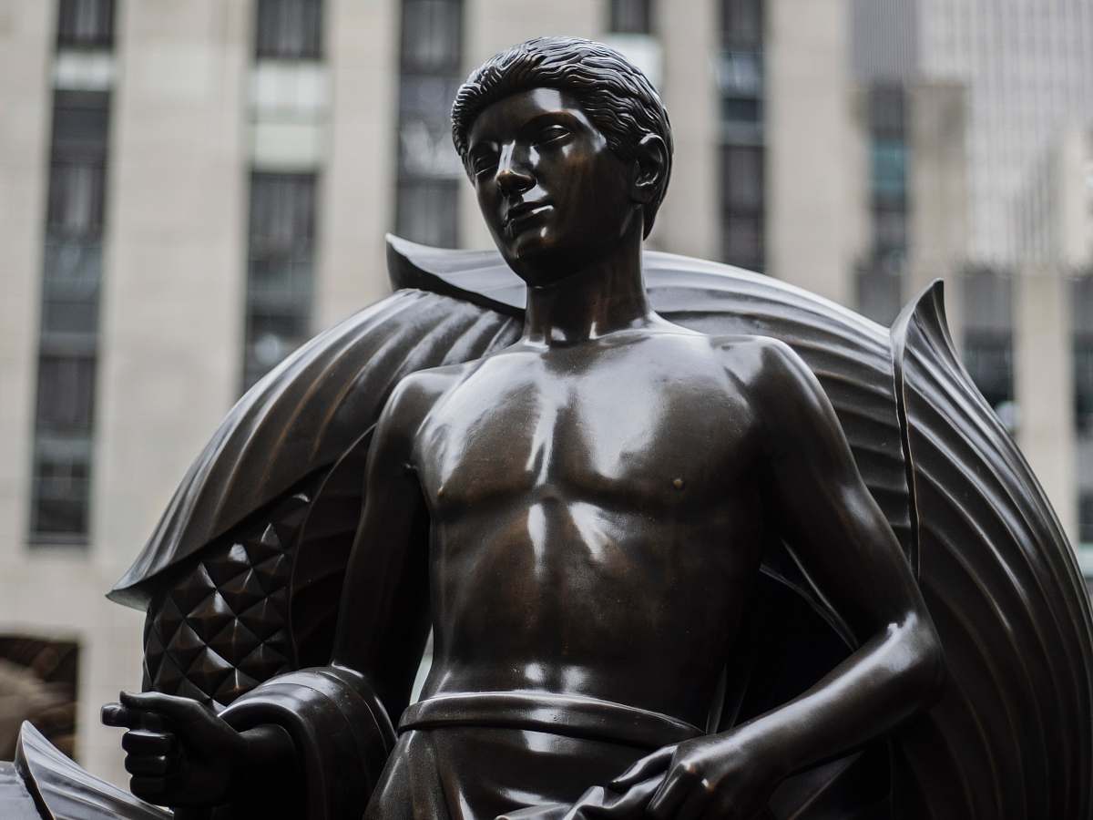 art male black statue sculpture