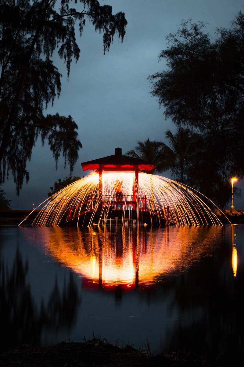 fountain time lapse photo of body of water liliuokalani park and gardens