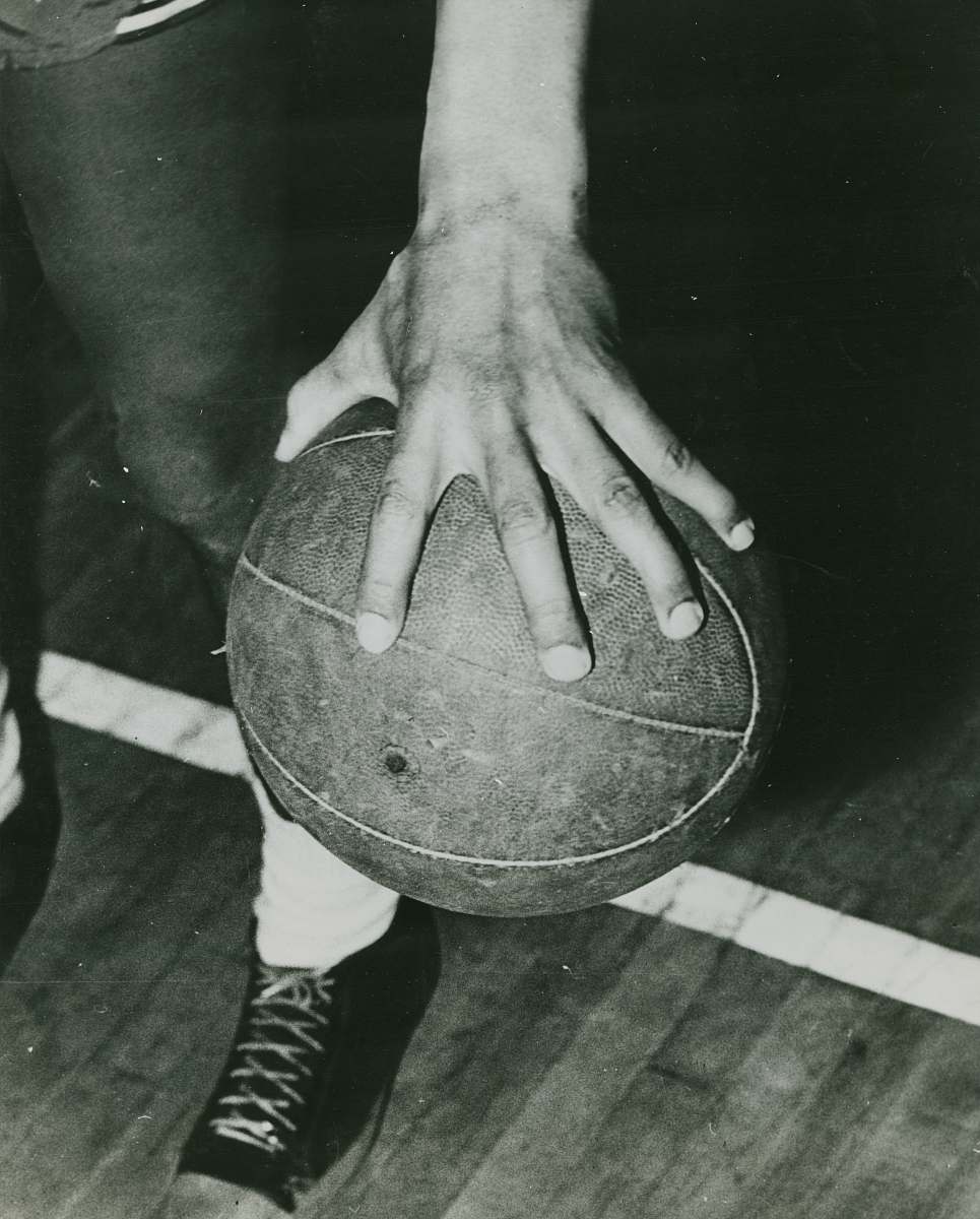 hand  