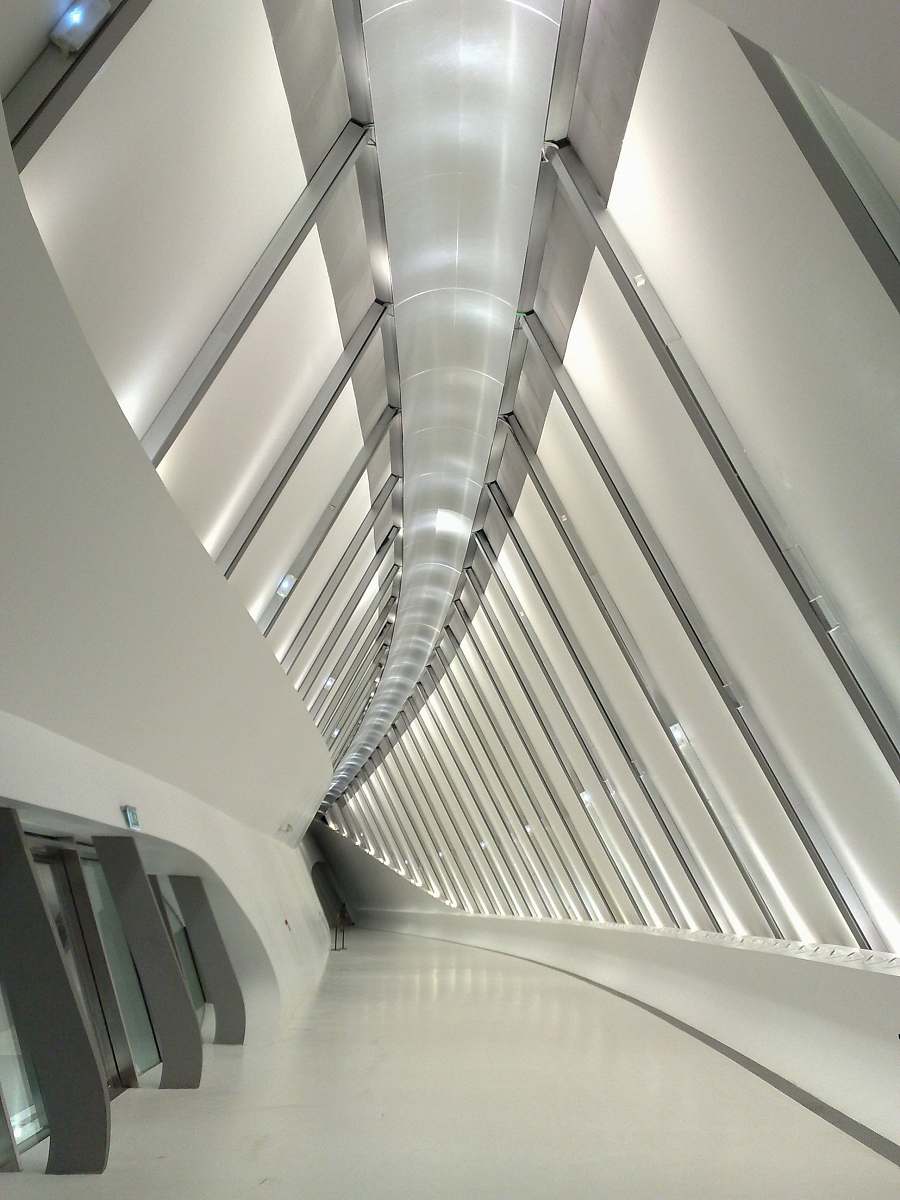 ceiling empty room pathway white lighted way hallway