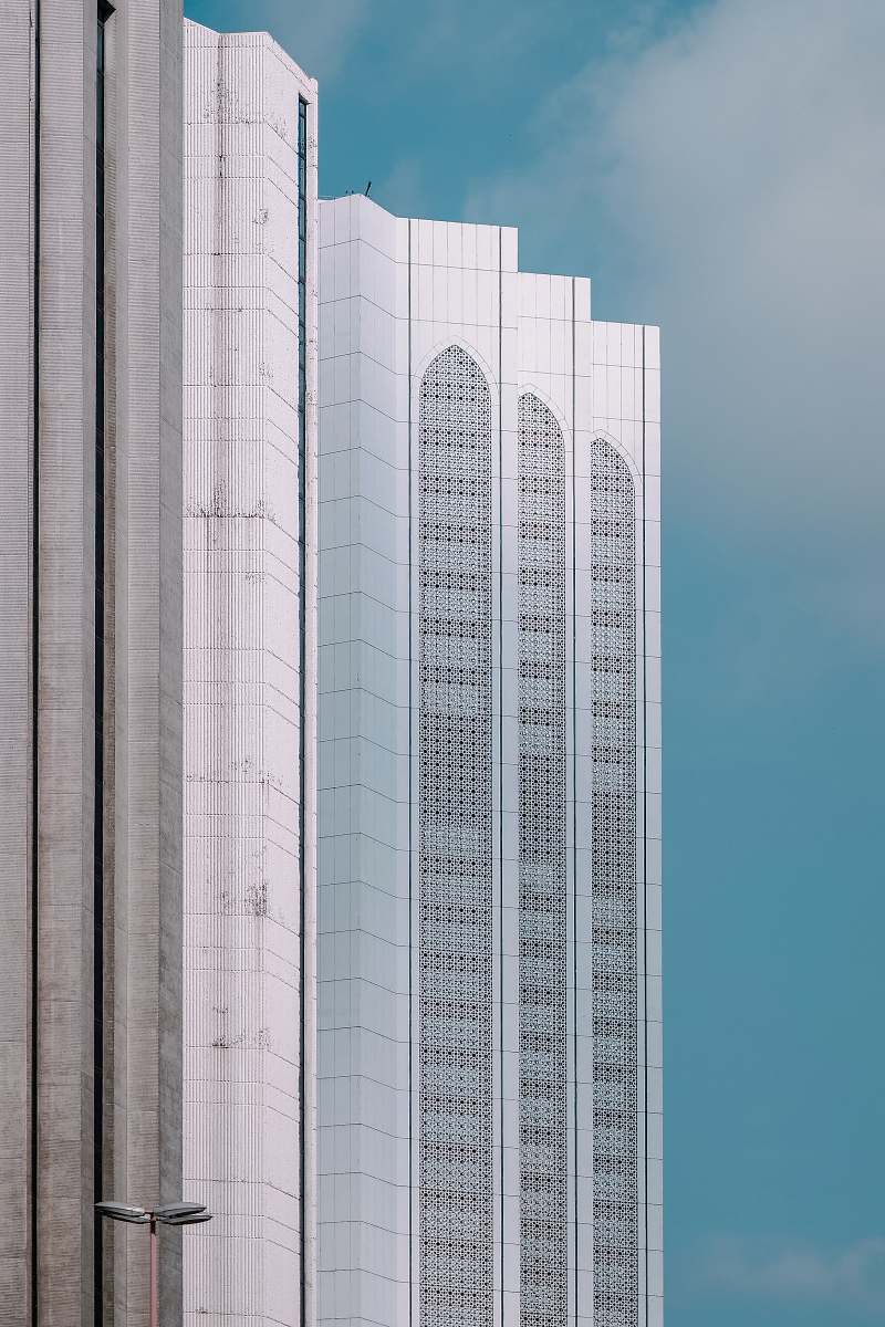building gray concrete building city