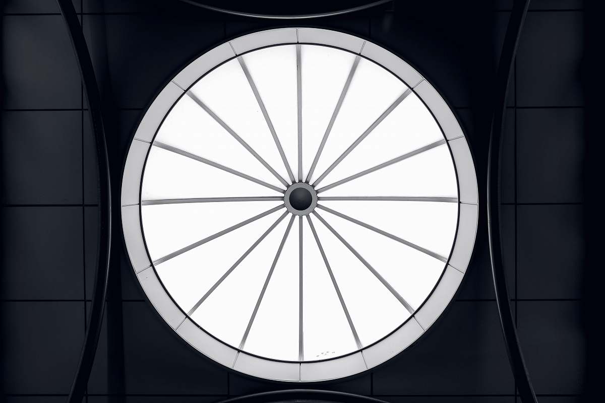 building round white and gray wheel illustration skylight