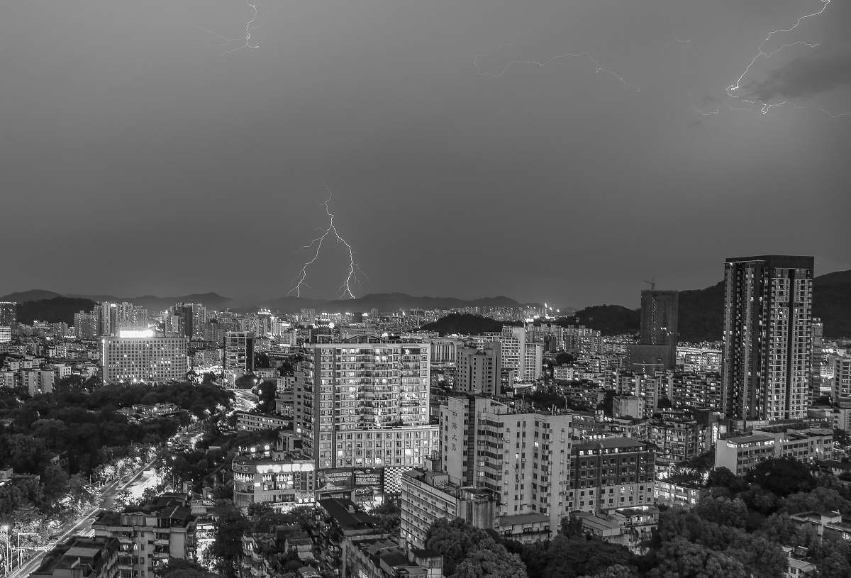 nature aerial photography of city buildings outdoors