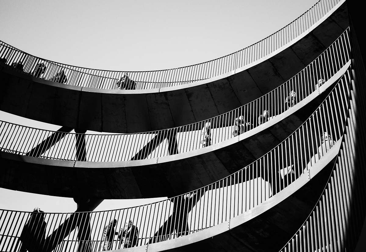 handrail black and grey building balconies banister