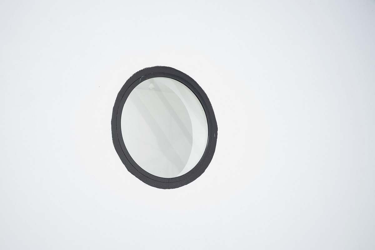 tape black and silver-colored ring dalat