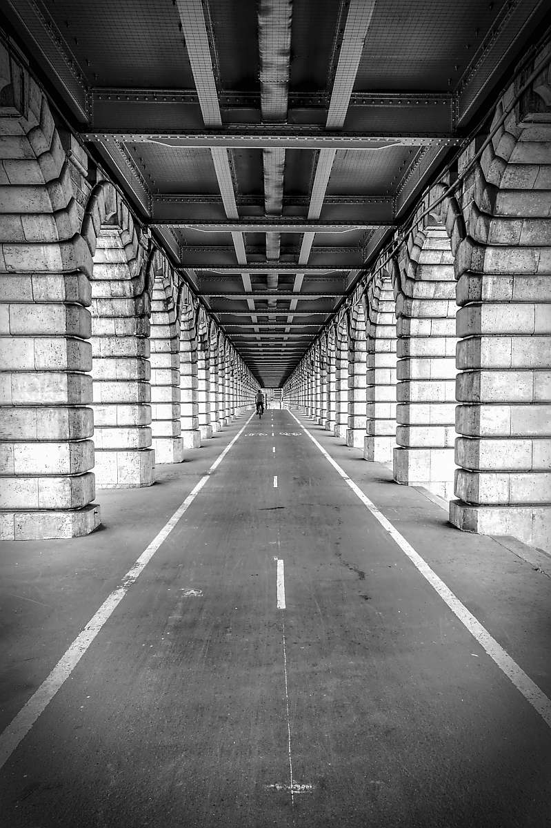 paris building interior road